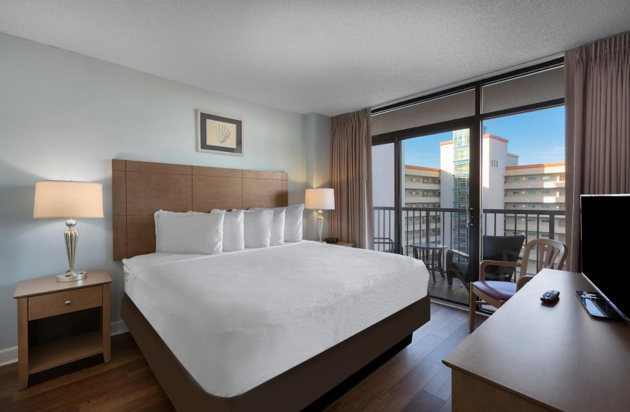 Two-Bedroom Suite Ocean View