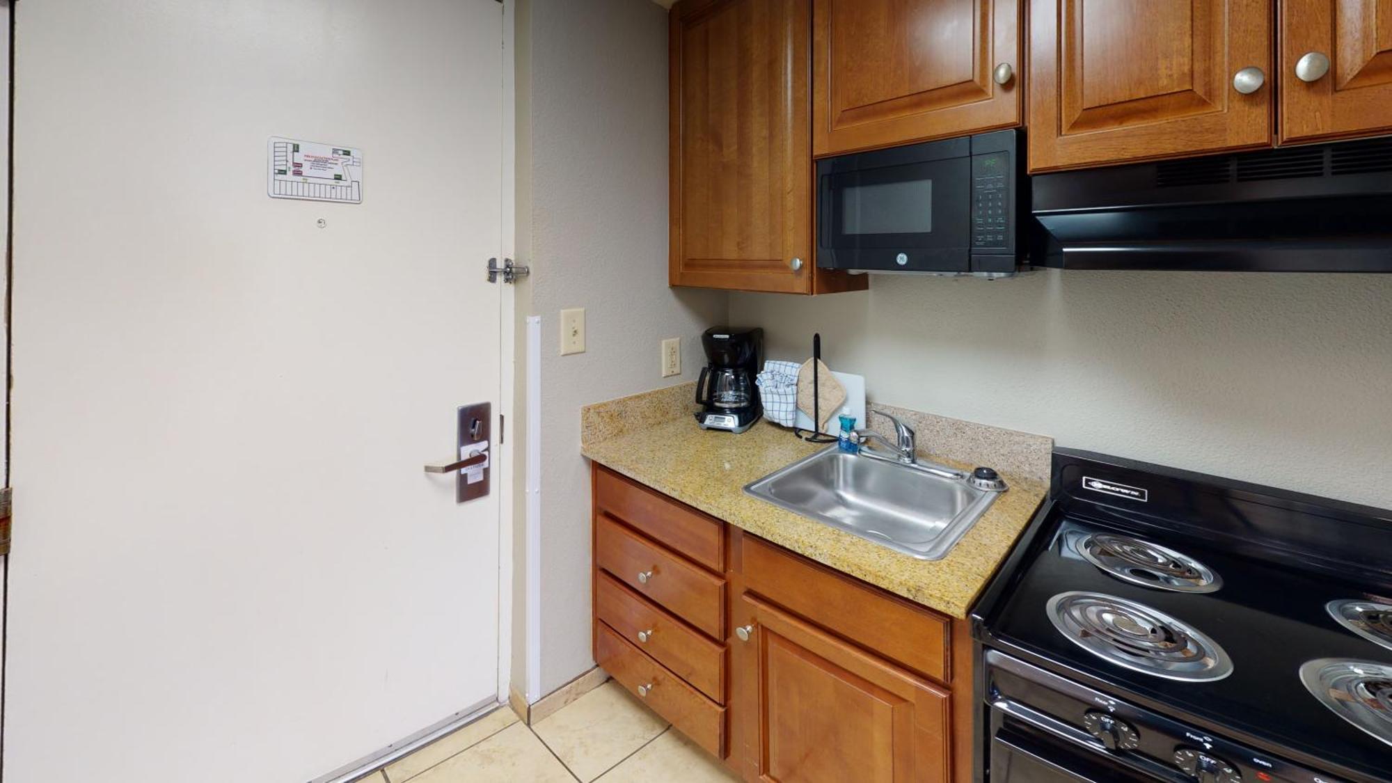 Oceanfront King Studio