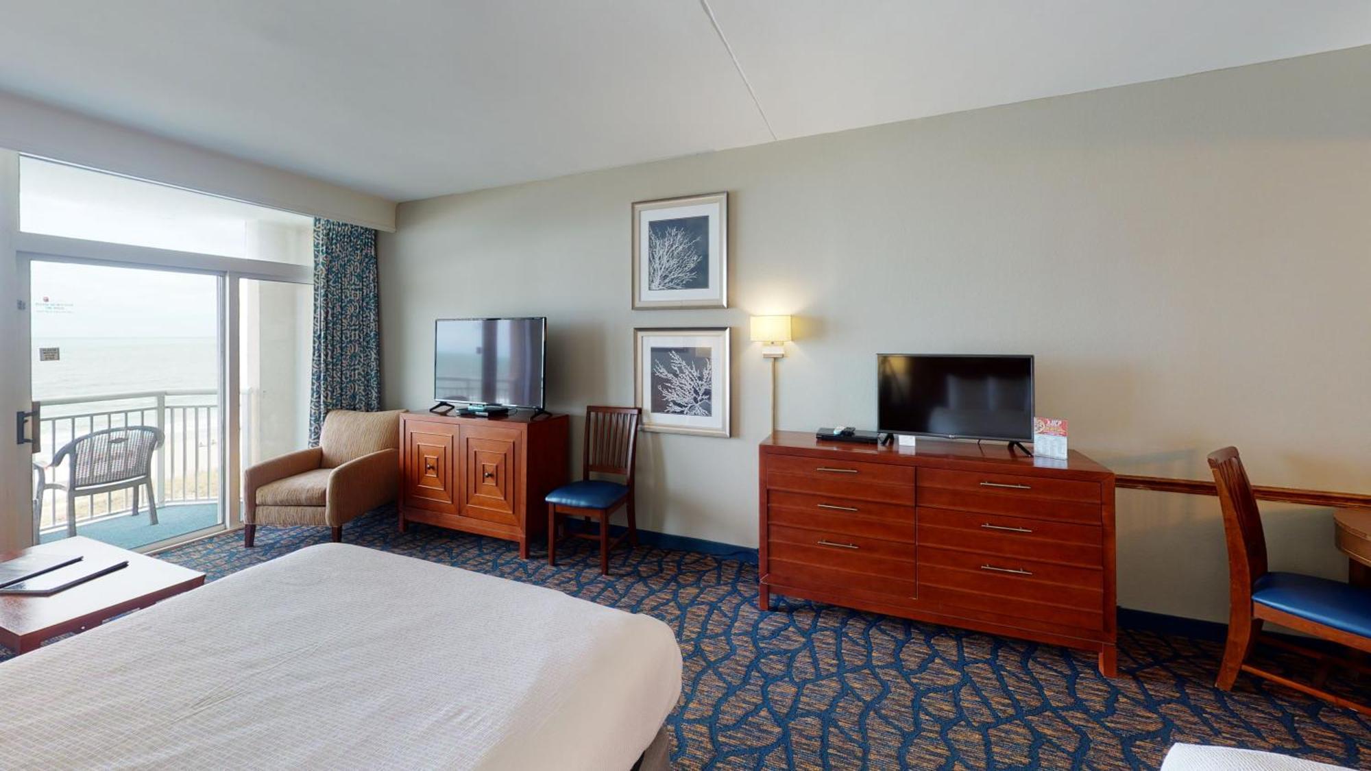 Oceanfront Deluxe Double Studio