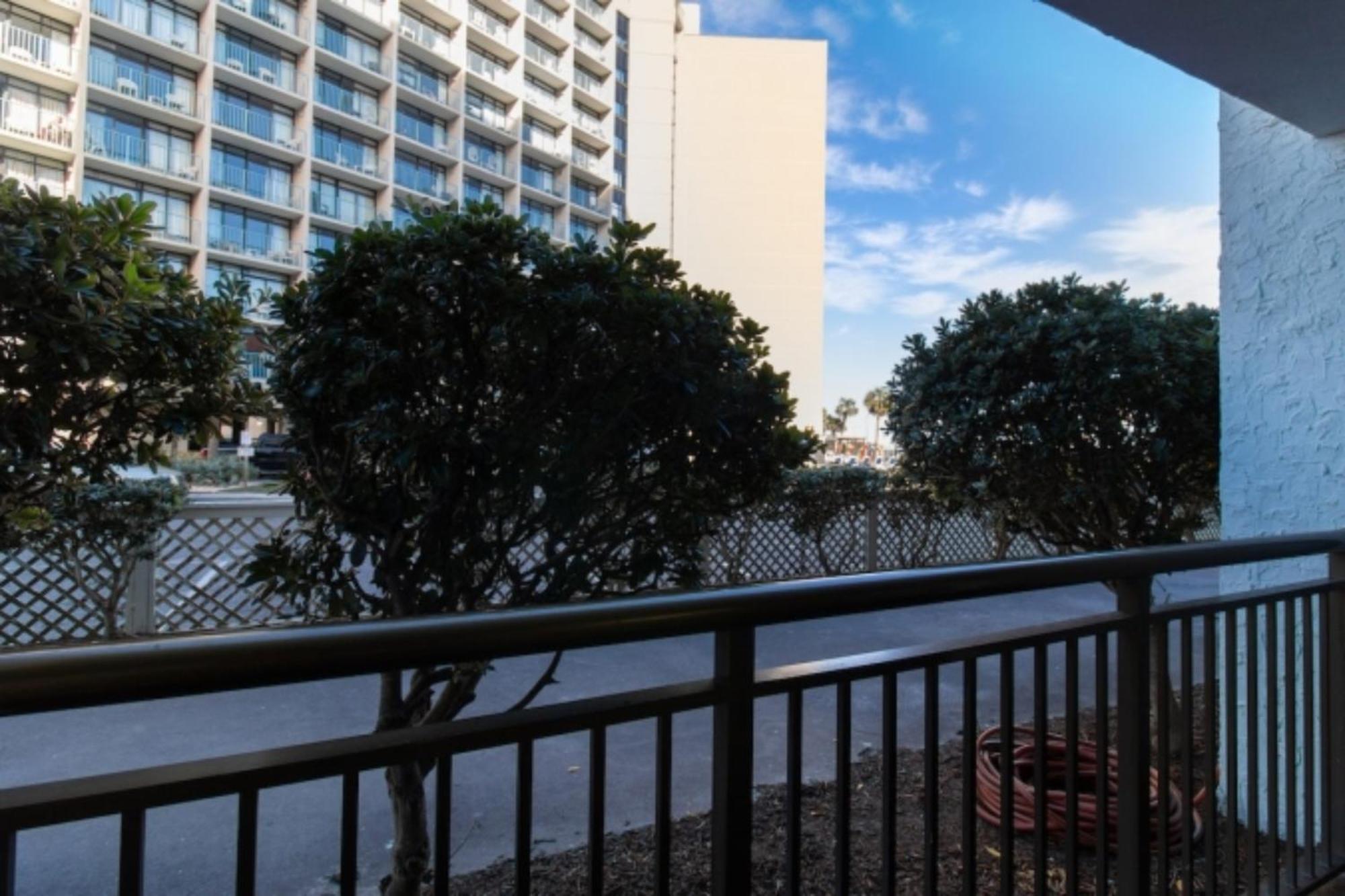 Resort View Deluxe King Room
