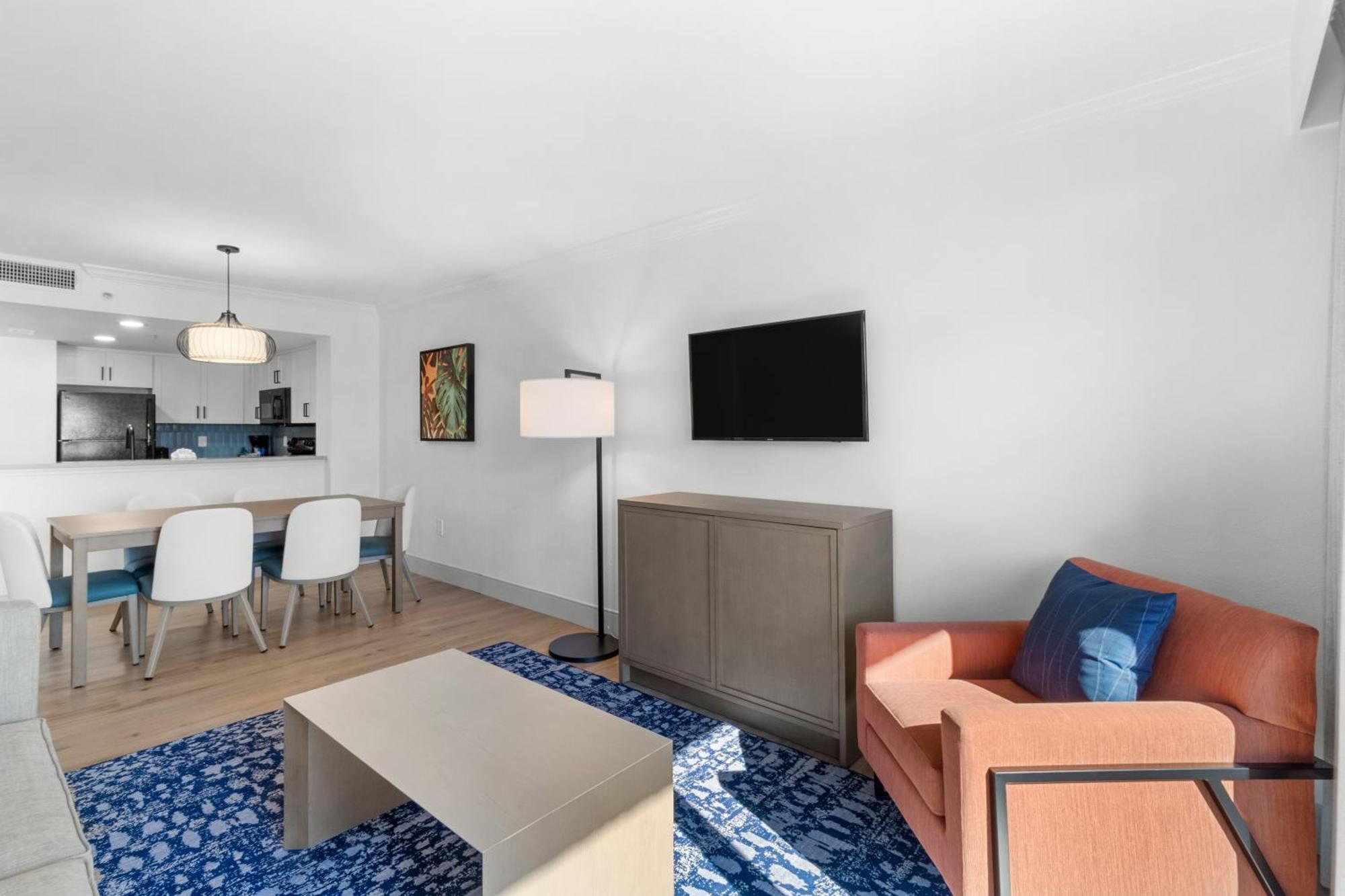 South Tower Angle Ocean View Deluxe Three Bedroom Condo