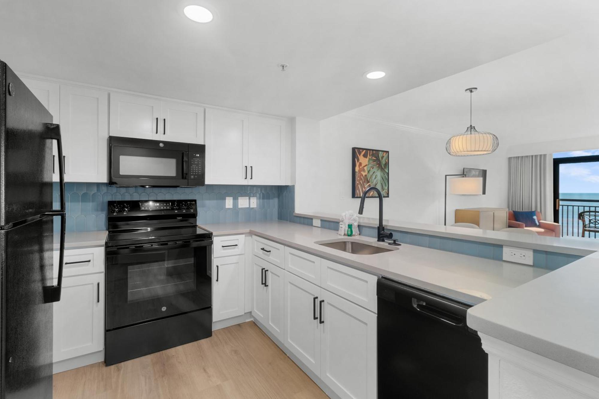 South Tower Angle Ocean View Deluxe Three Bedroom Condo