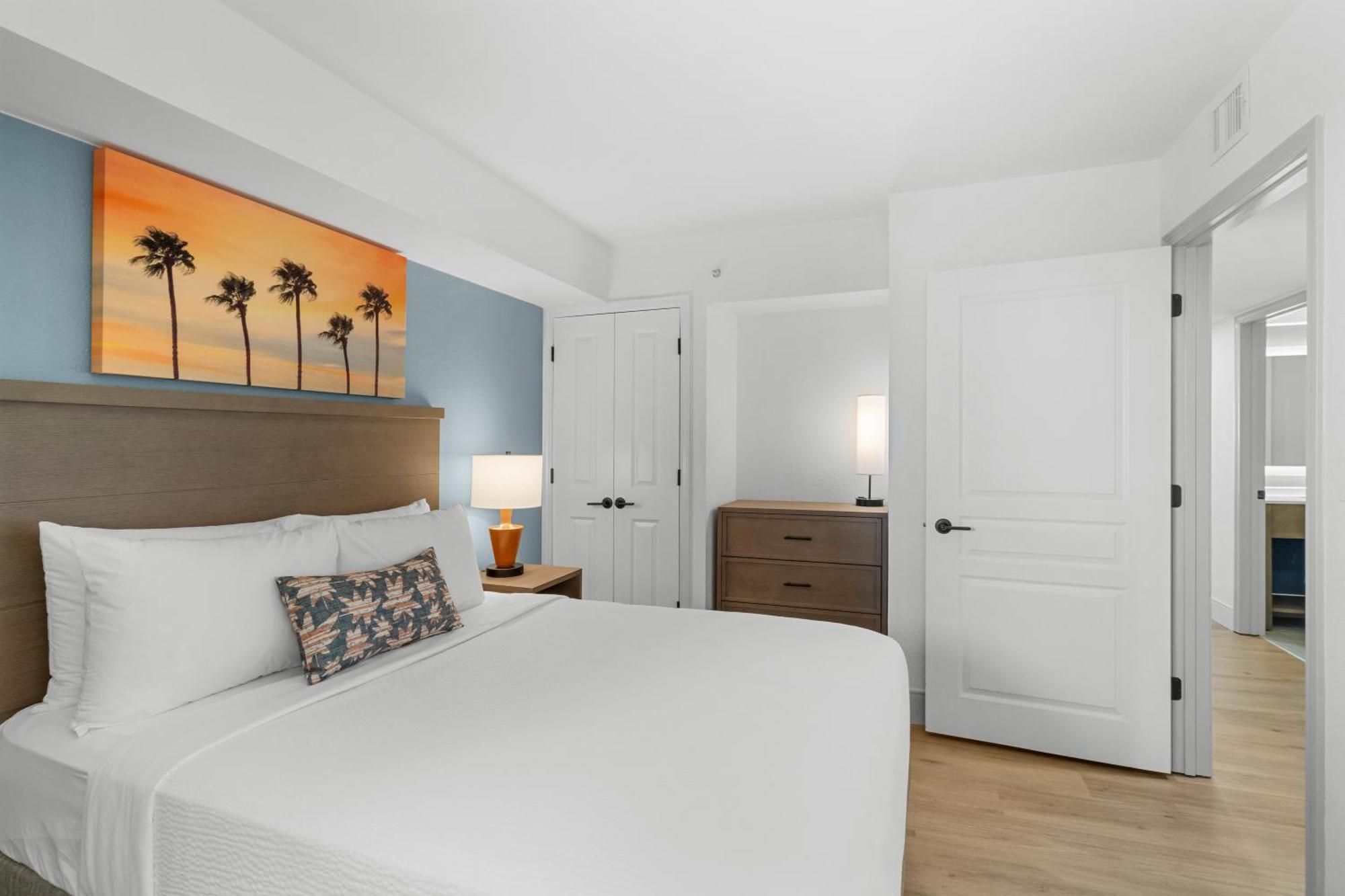 South Tower Angle Ocean View Deluxe Three Bedroom Condo
