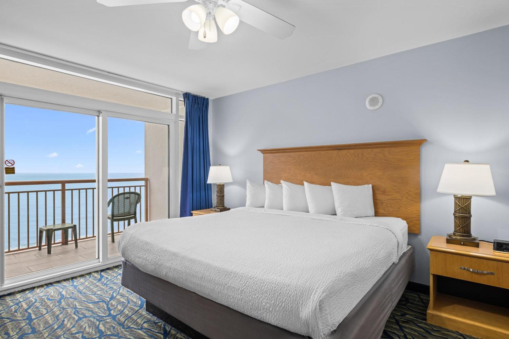 Oceanfront Deluxe Two Bedroom Condo
