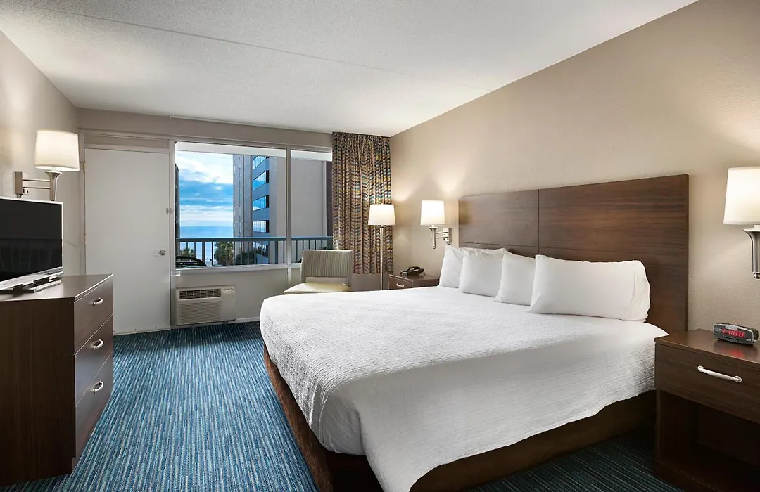 Breakers Resort Hotel-1