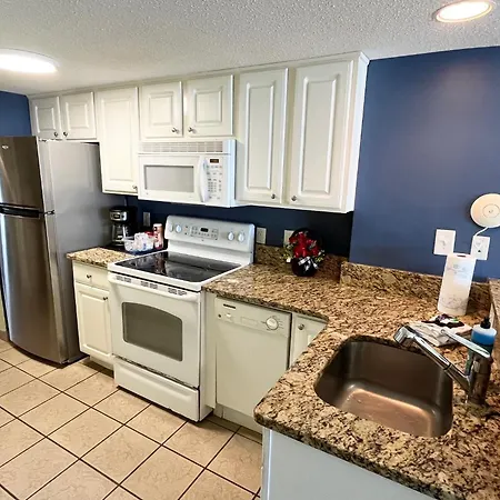 Direct Oceanfront Condos With Best Water Facilities In Paradise Resort-2